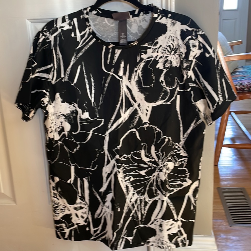 Mens T shirt